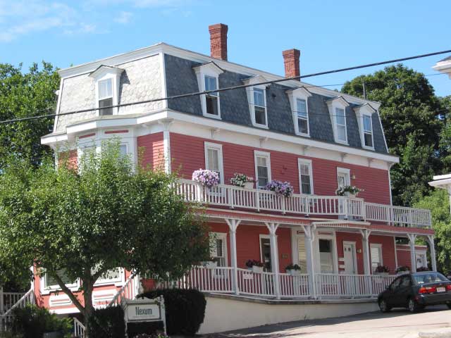 7-9 Central Street in Saxonville