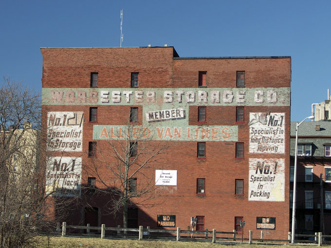 Worcester Storage sign in Worcester MA